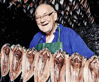 Anchor-Smokehouse-Food-and-Drink--Malcolm-with-his-kippers Anchor-Smokehouse-Food-and-Drink--Malcolm-with-his-kippers