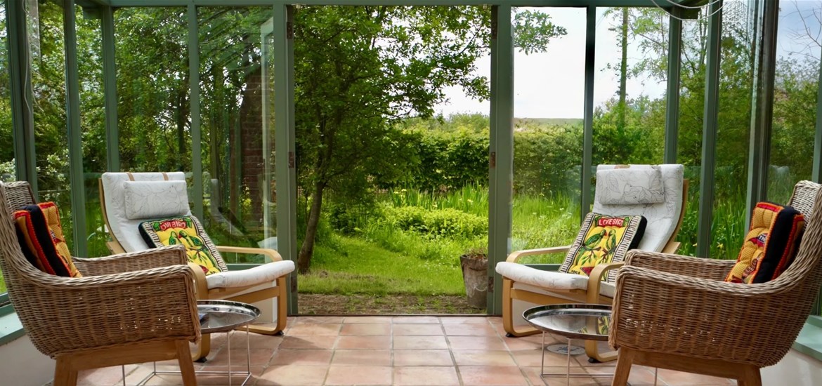 Quiet Cottage - Conservatory