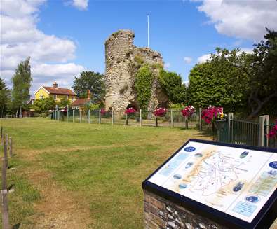 Towns and villages - Bungay - Bungay Castle ruins exterior shot - Credit Jon Gibbs