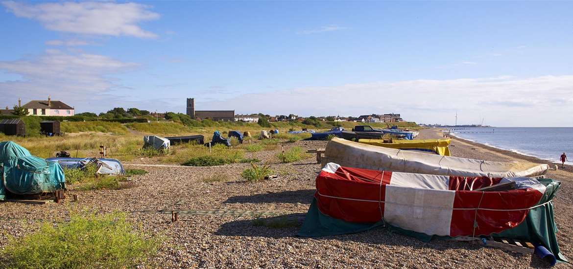 TTDA - Pakefield Beach -boats on beach - (c) Jon Gibbs