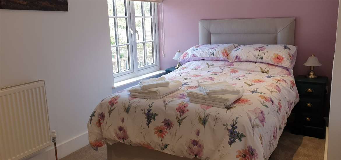 WTS - Argyll House - bedroom 2