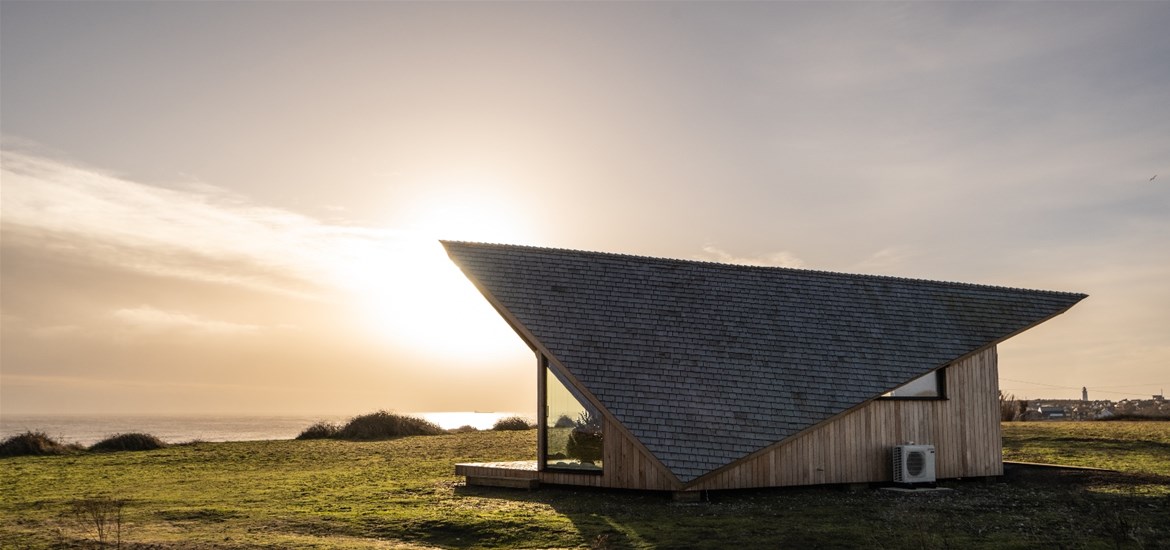 Still Southwold - Where to Stay - property with angled roof