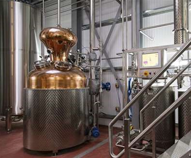 Adnams Brewery and Distillery T..