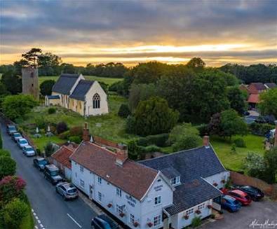 The Queen's Head at Bramfield