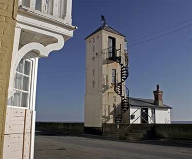 Aldeburgh Beach Lookout and Art..