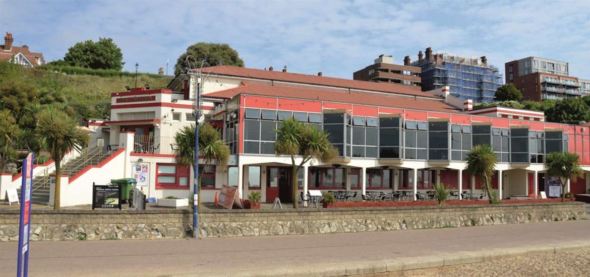 FD - Felixstowe Spa The Lounge & The Terrace - Front