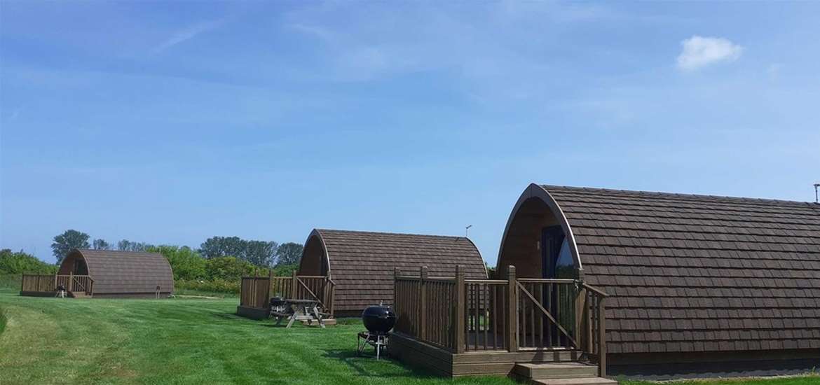 Mill Hill Farm - Three camping pods beside Kingfisher Lake