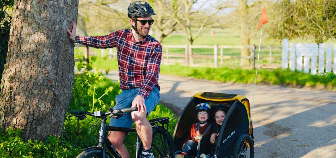 TTDA - Southwold Cycle Hire - Child Carrier and bike	