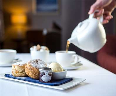 FD - The White Lion - Afternoon Tea FD - The White Lion - Afternoon Tea