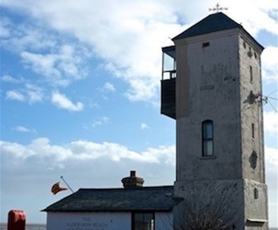 Aldeburgh-South-Beach-Lookout-by-Martin-Thomas