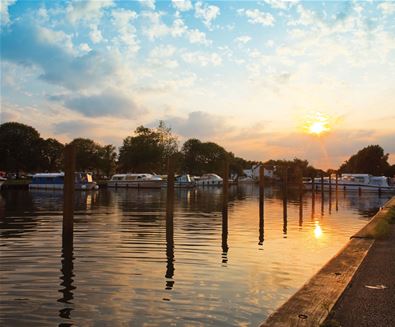 Beccles Quay - Articles - Top Spots for a Romantic Break Beccles Quay - Articles - Top Spots for a Romantic Break