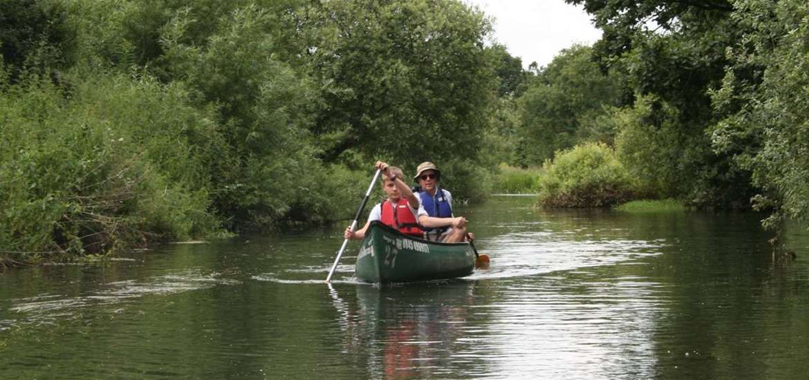 Beccles Canoe Hire on River Waveney
