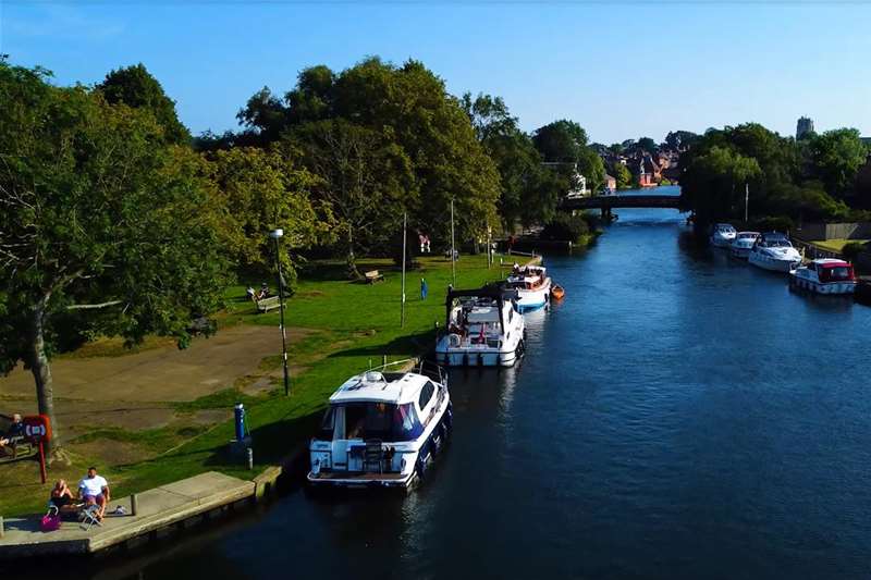 Beccles Quay