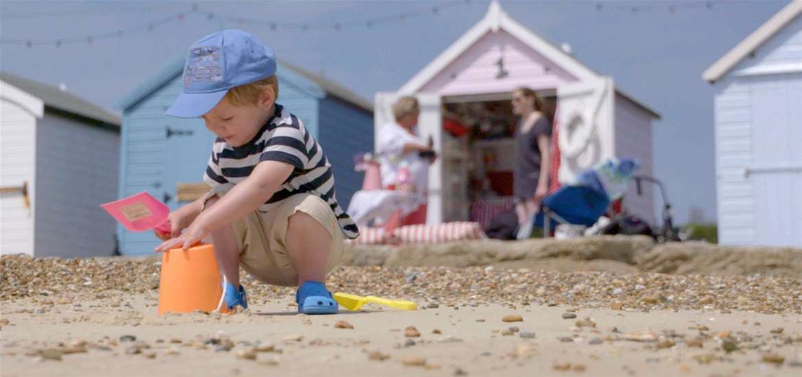 TTDA - Felixstowe Beach - building a sandcastle