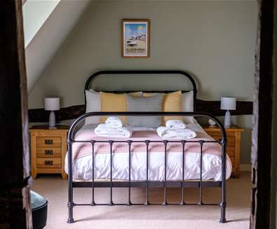 WTS - Cross Keys - Bedroom WTS - Cross Keys - Bedroom
