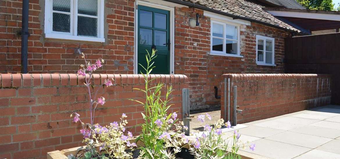 1 Brook Cottage