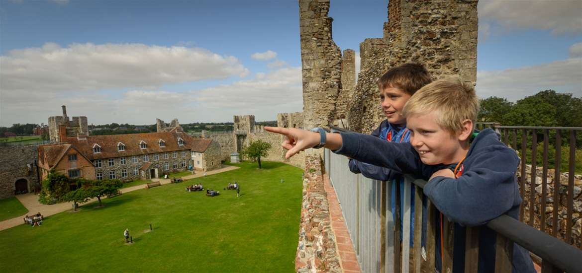 Guide To Framlingham The Perfect Town For A Stroll - 