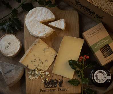 Fen Farm Dairy Christmas Gift Box Fen Farm Dairy Christmas Gift Box