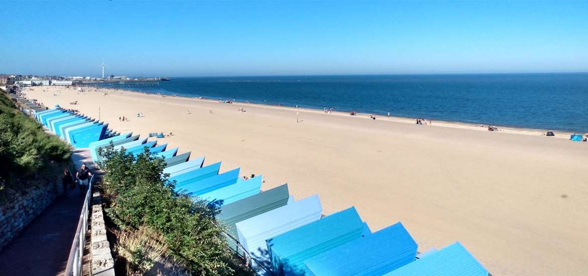 Eastern Edge Beach Huts for hire in Lowestoft
