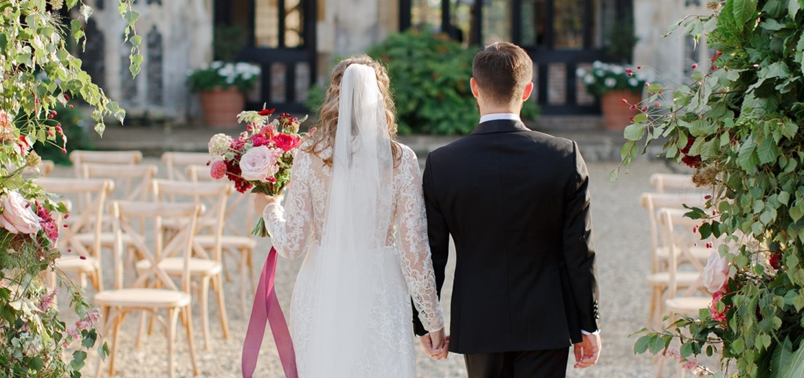 WED - Butley Priory - Outside Ceremony