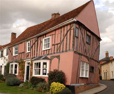 Explore - Lavenham - Lavenham Pink House - Credit Heart of Suffolk