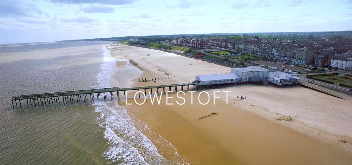 Guide to Woodbridge a historic, riverside town in Suffolk