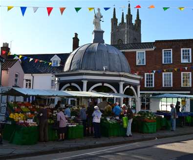 Towns & Villages - Bungay - market