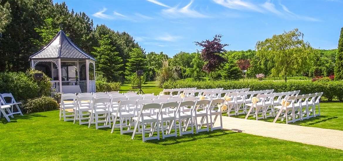 Weddings - Hungarian Hall - Outside ceremony