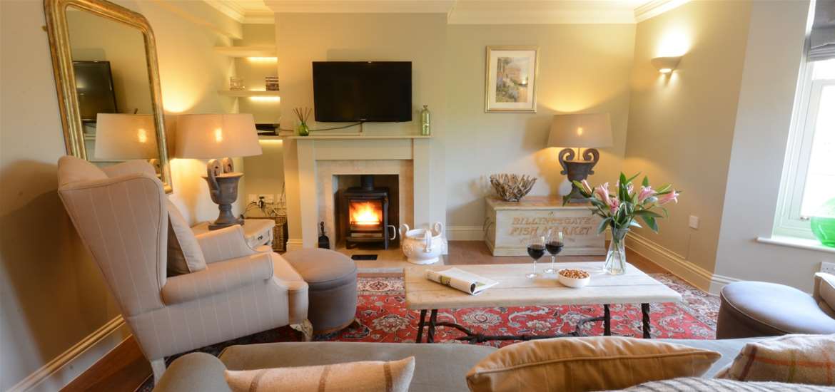 Sykes Cottages - Cosy lounge