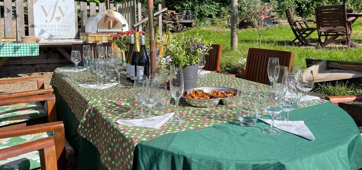 Valley Farm Vineyards - Tasting Table