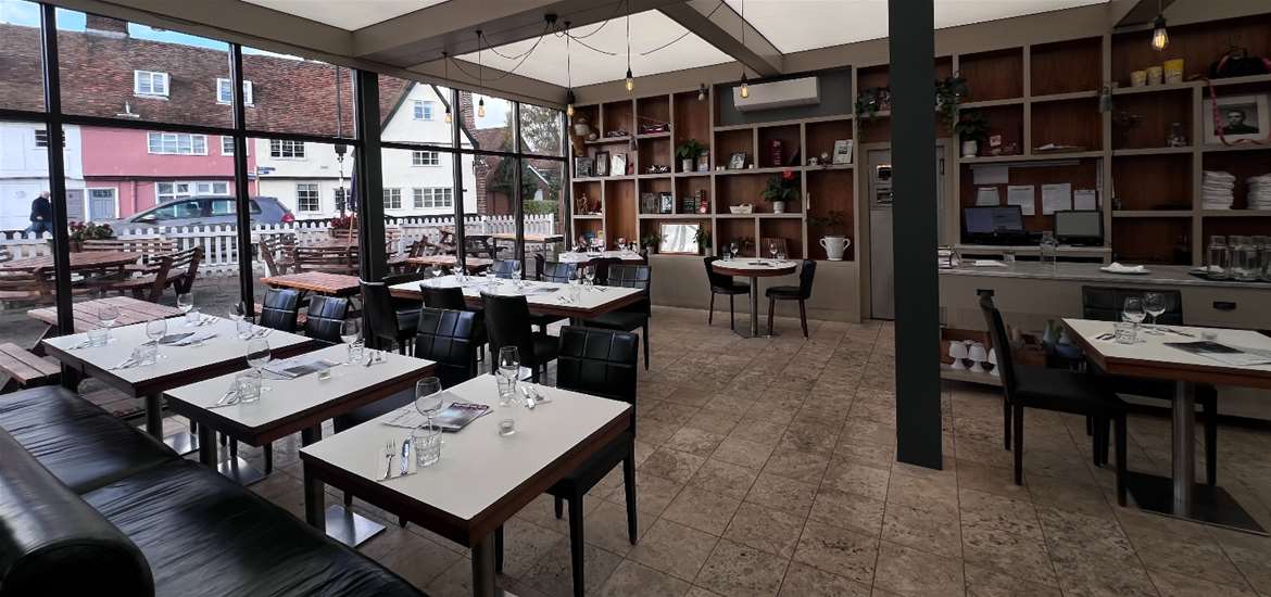 The Riverside - Interior
