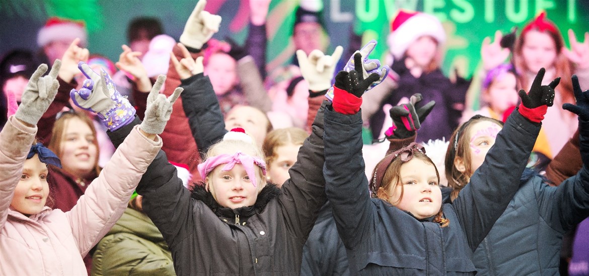 Discover Lowestoft - Christmas performance
