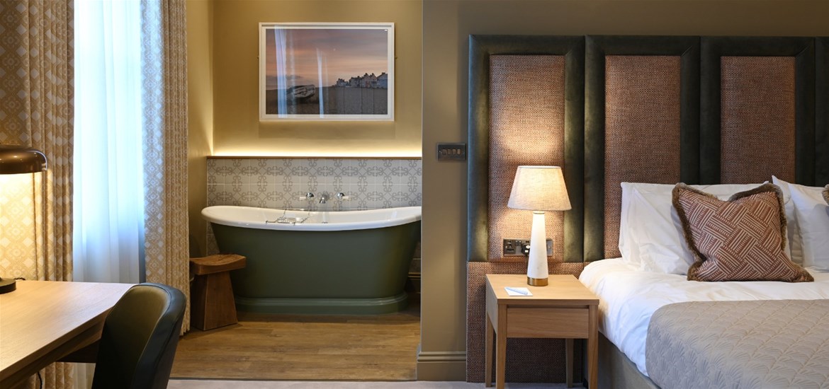 The Bell Hotel Saxmundham Bedroom