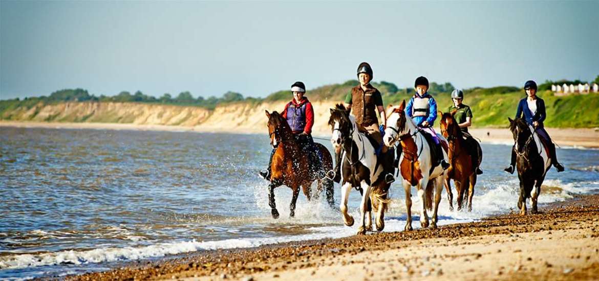 TTDA - Pakefield Riding SchooL - (c) Adrian Green