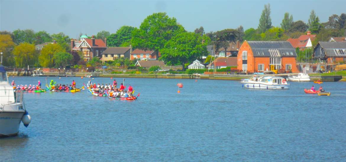 Oulton Dayboats - Attractions