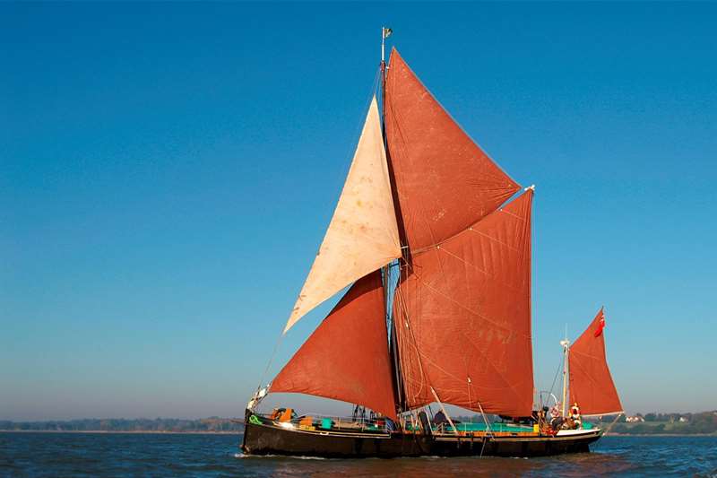 TTDA - Sailing Barge Victor - boat on water