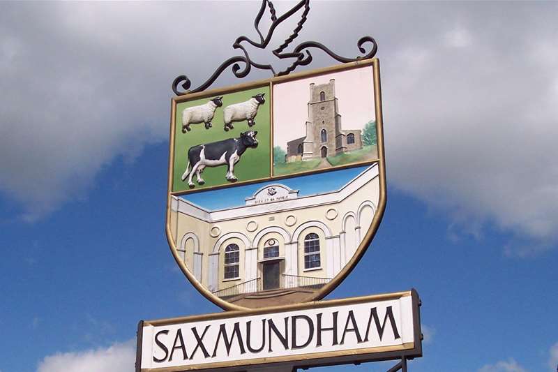 Towns & Villages - Saxmundham - sign