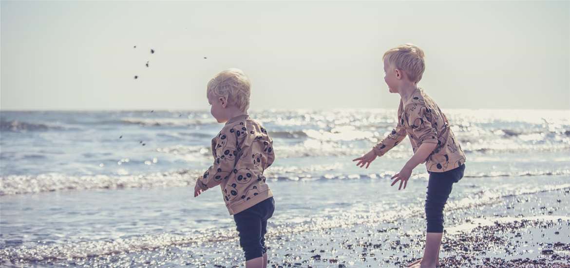 TTDA - Shingle Street - children in sea (c) Emily Fae Photography