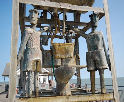 TTDA - Southwold Pier - Water Clock