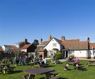 The Bell Inn garden