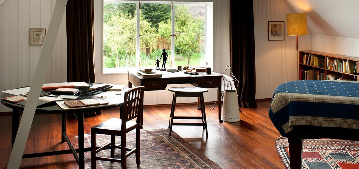 The Red House