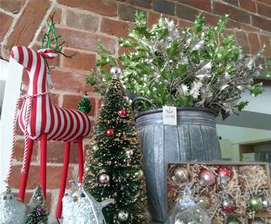 TTDA - Snape Maltings - Christmas Shop TTDA - Snape Maltings - Christmas Shop