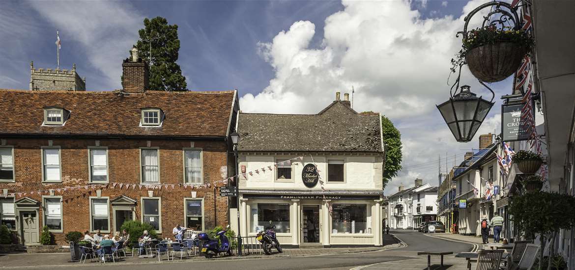 Guide to Framlingham the perfect town for a stroll