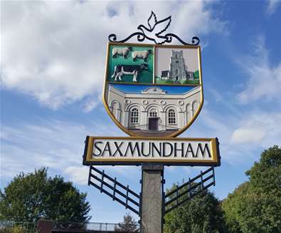 Saxmundham Town Sign