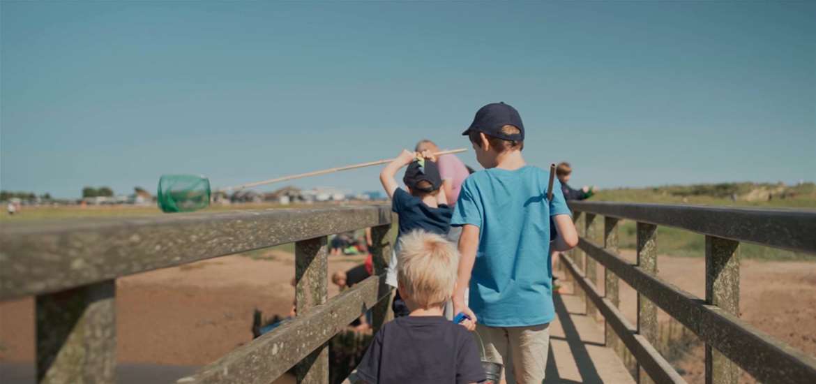 Towns and Villages - Crabbing at Walberswick