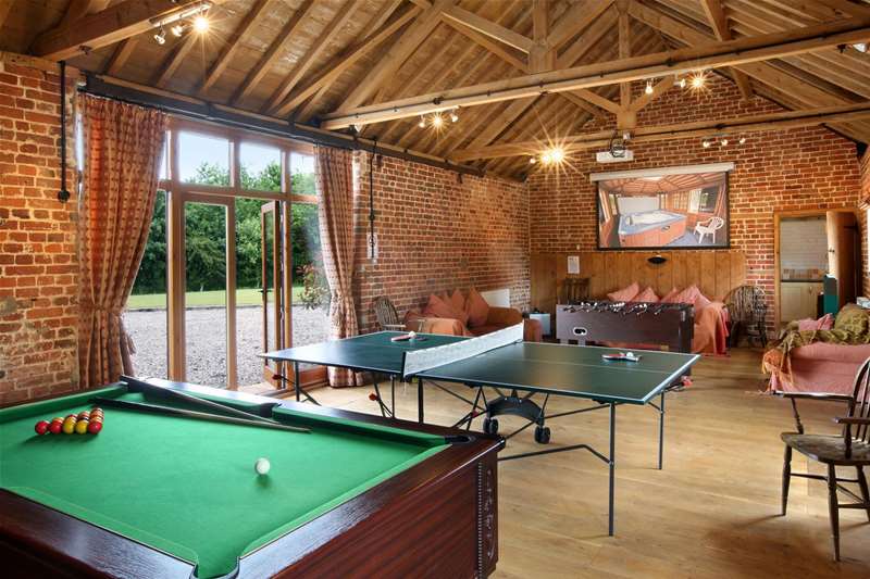 Wheatacre Hall Barns
