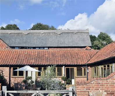 10% off winter stays at Dingle Marsh Barns