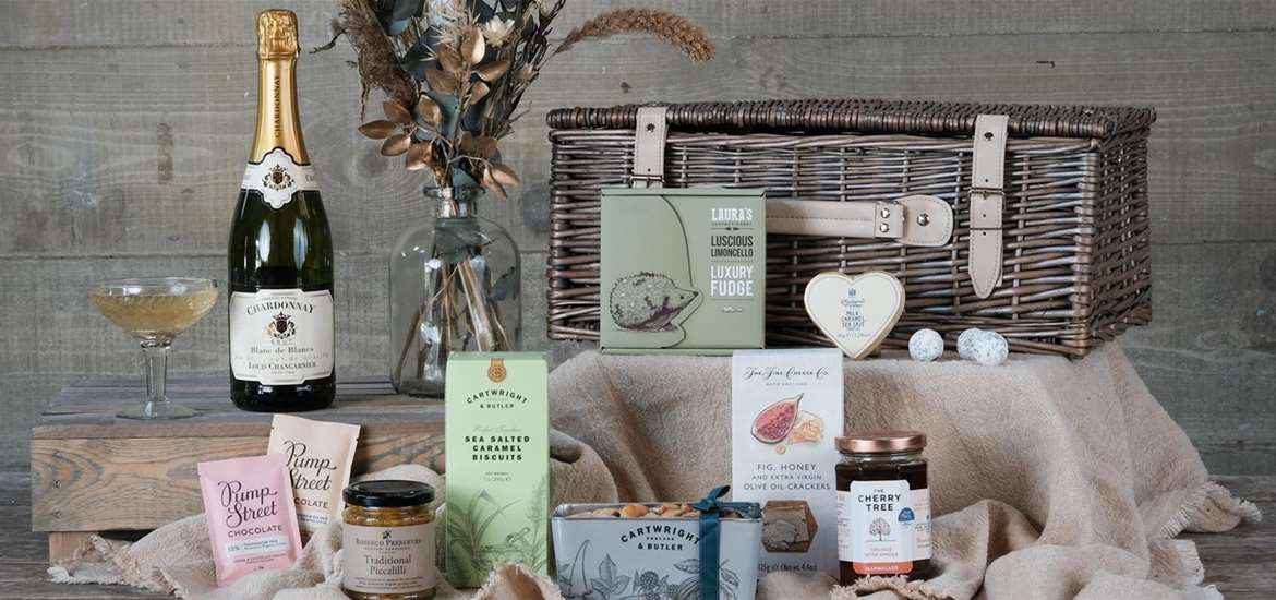 Snape Maltings hamper