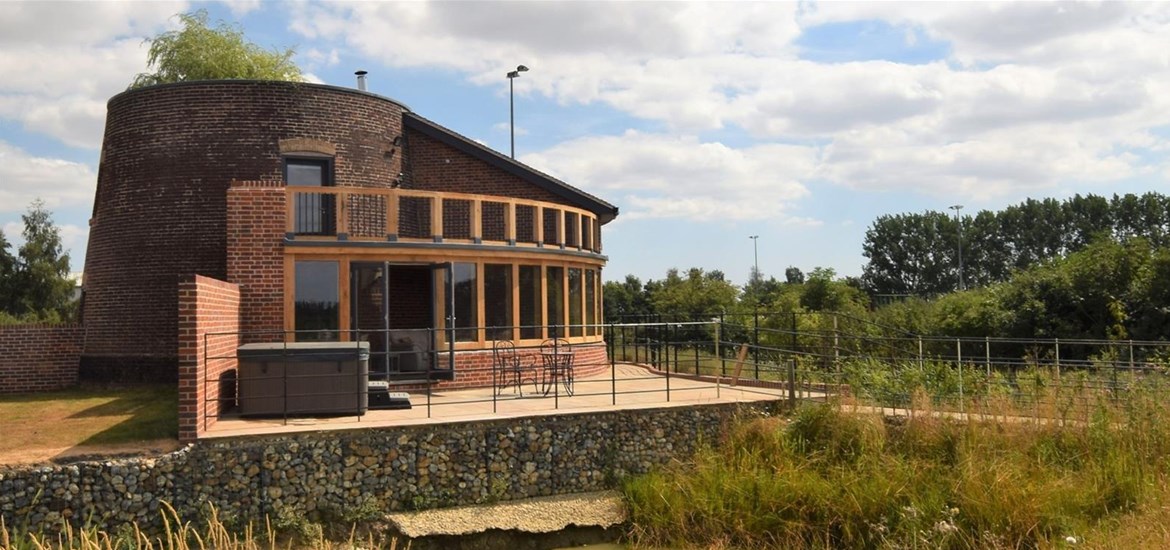 Canine Cottage