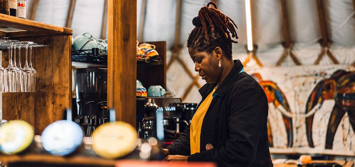 FD - Potton Hall The Yurt - Dorota serving